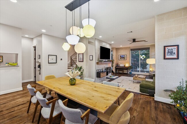 Building Photo - 1822 Morse St