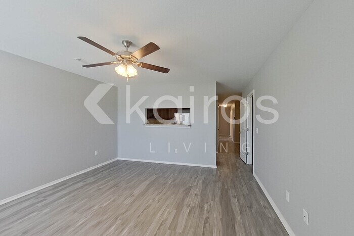 Building Photo - 5002 Thomas St