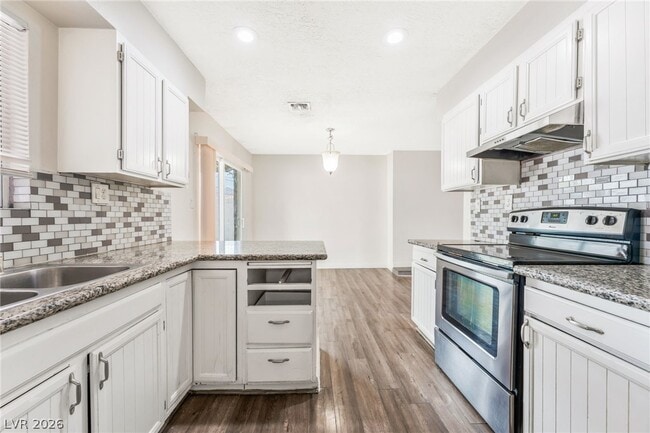 Building Photo - 4960 E Mohave Ave