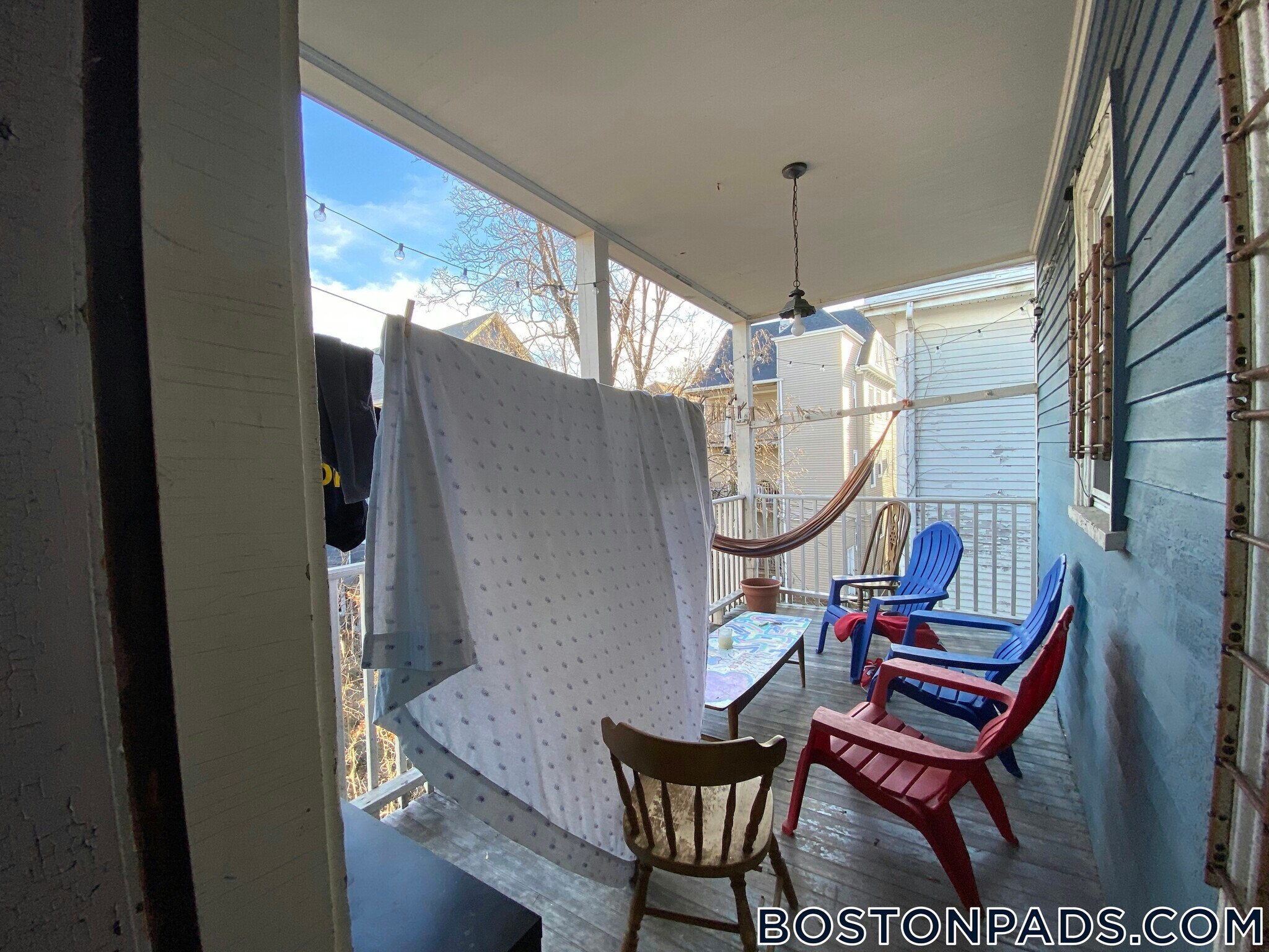 Building Photo - 10 Sachem St