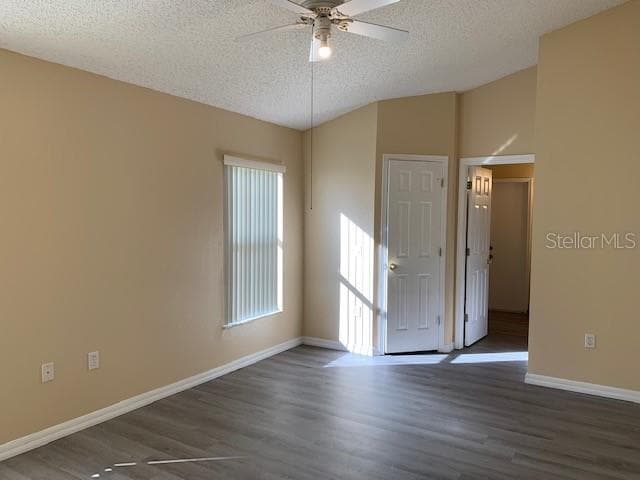 Building Photo - 429 Majesty Dr