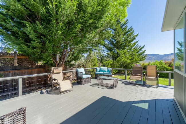 Building Photo - 14350 Ghost Rider Dr