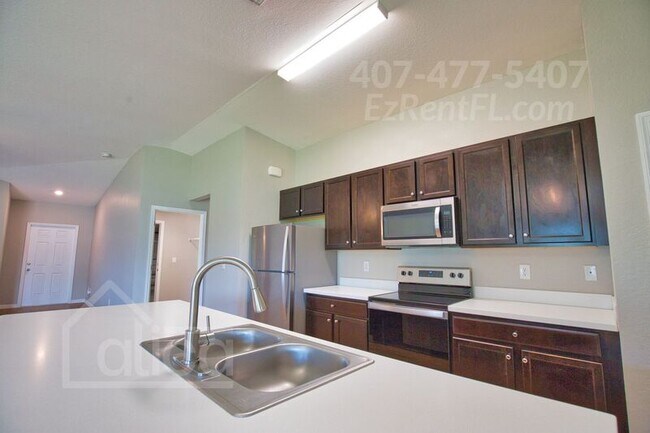 Building Photo - 2803 11th St SW