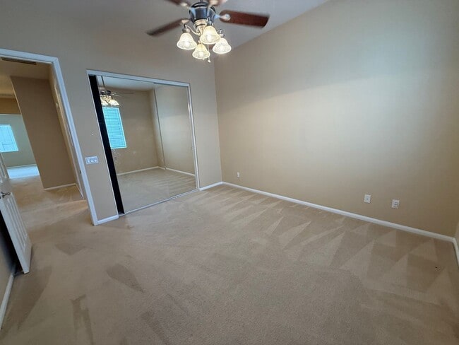 Building Photo - Apple Valley Estates- Gated Community- Beautiful 4 Bedrooms, 3 Bathrooms