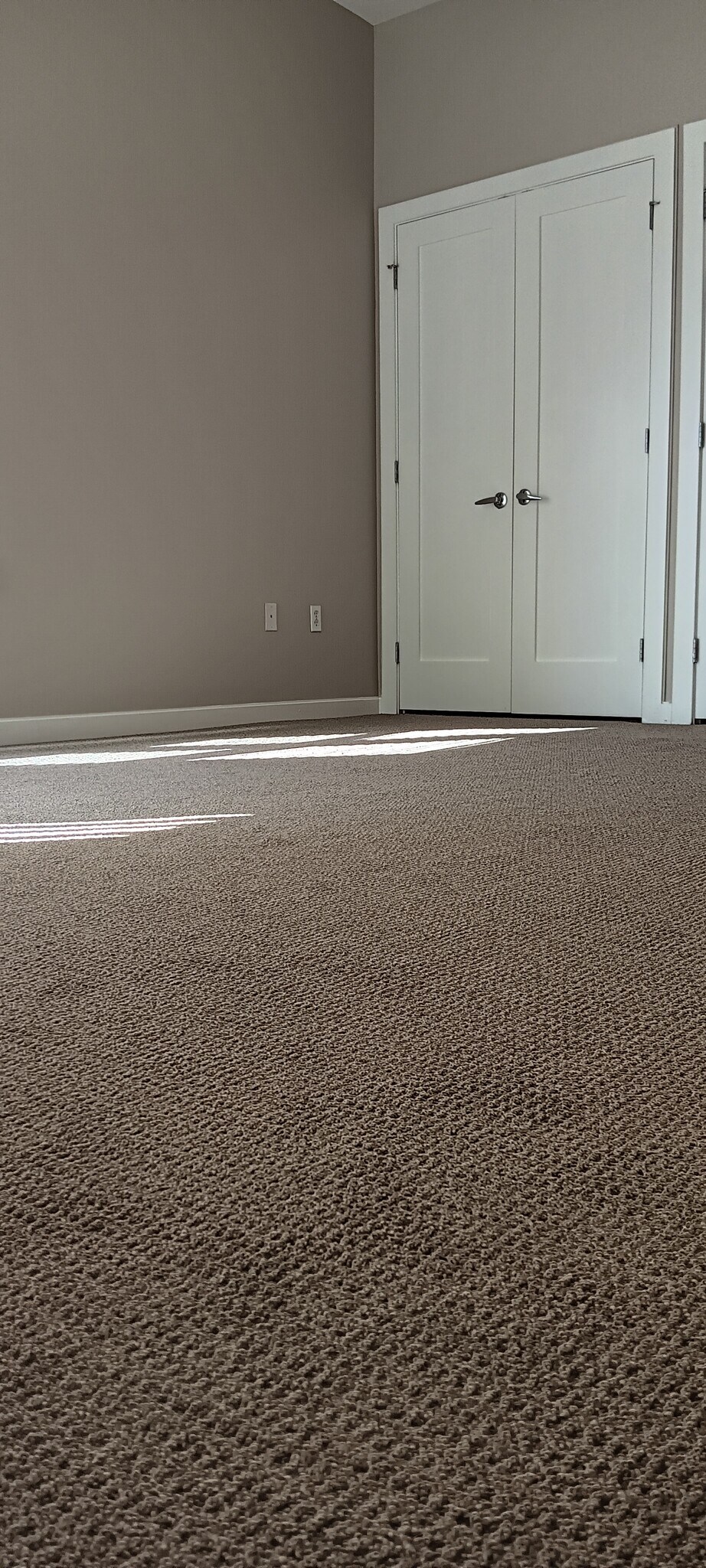 Second Bedroom - 400 4th Ave S