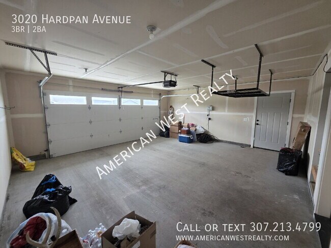 Building Photo - 3020 Hardpan Ave