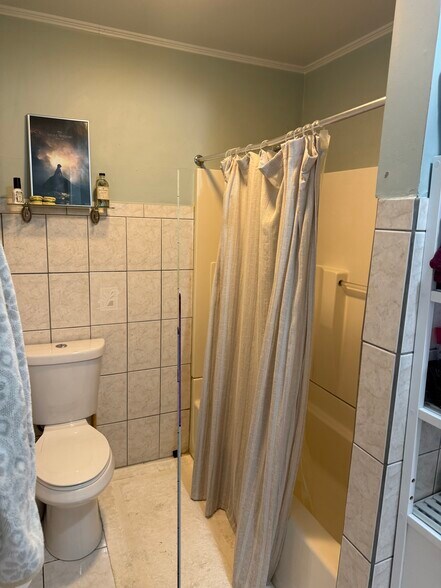 Building Photo - 6 Berry St