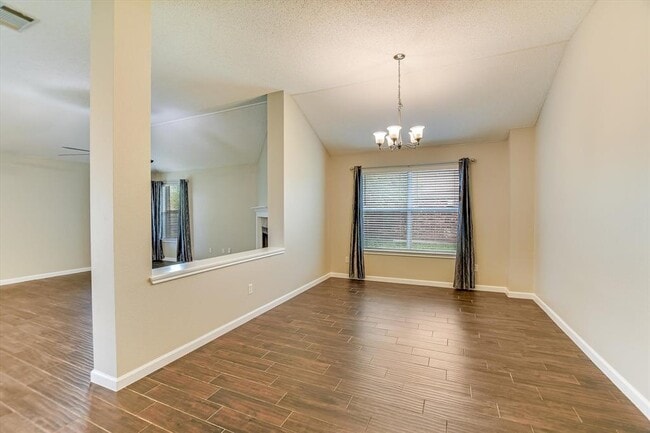 Building Photo - 1303 Crossvine Way