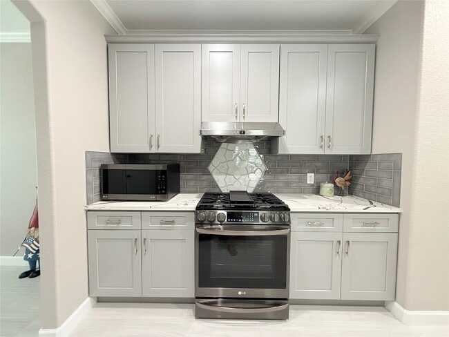 Building Photo - 18306 Fresh Air Ct