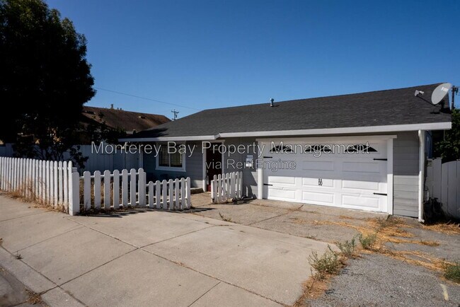 Building Photo - 1693 Goodwin St