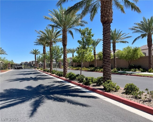 Building Photo - 10777 Evelyn Yard Ct