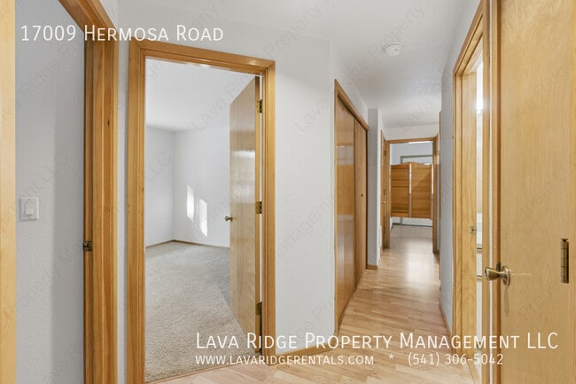 Building Photo - 17009 Hermosa Rd