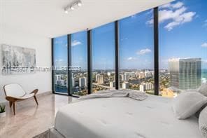 Building Photo - 4 br, 4.5 bath Condo - 18555 Collins Ave A...