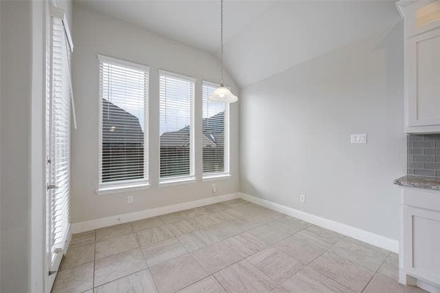 Building Photo - 8226 Blumelia Dr