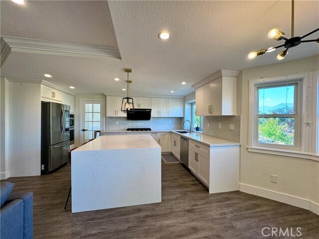 Building Photo - 13745 Moonshadow Pl
