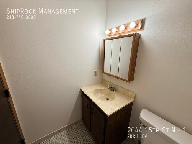 Building Photo - 2044 15th St N