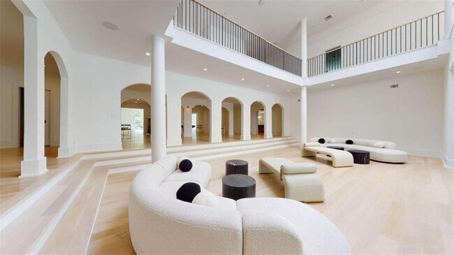 Building Photo - 3206 Arden Rd NW