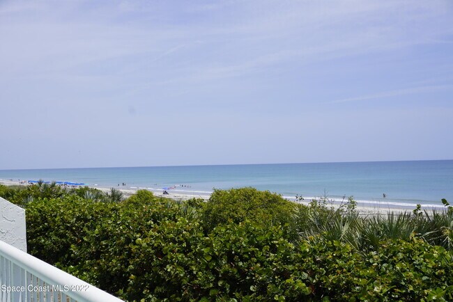 Building Photo - 1555 N Hwy A1A