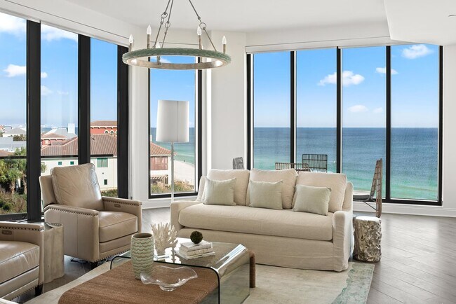 Building Photo - Costa Blanca Deluxe condominium