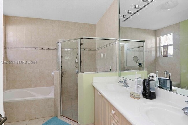 Building Photo - 15382 SW 16th Terrace