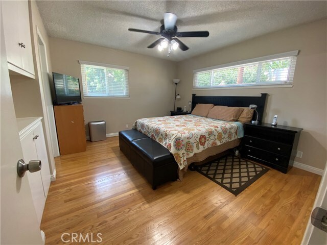 Building Photo - 1231 N Acacia Ave