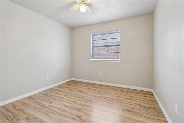 Building Photo - 413 Glenhaven Dr