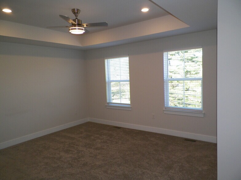 Building Photo - 4858 Stump Rd