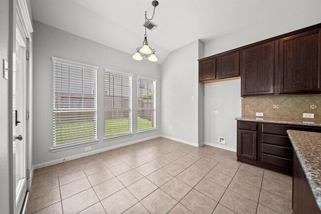 Building Photo - 1615 Claytons Bend Ct