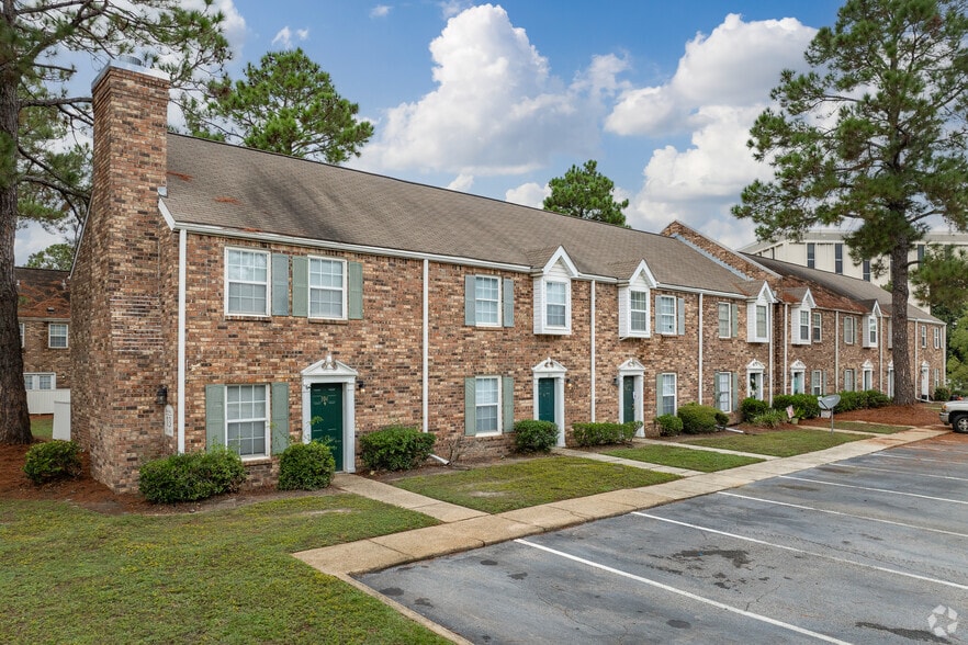 Primary Photo - Windsor Place