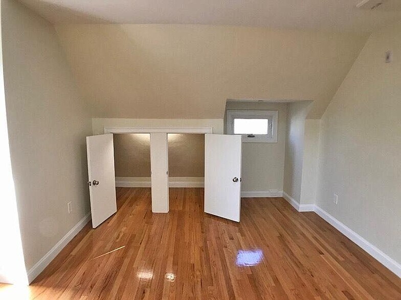 Bedroom 3 - 12 Harris St