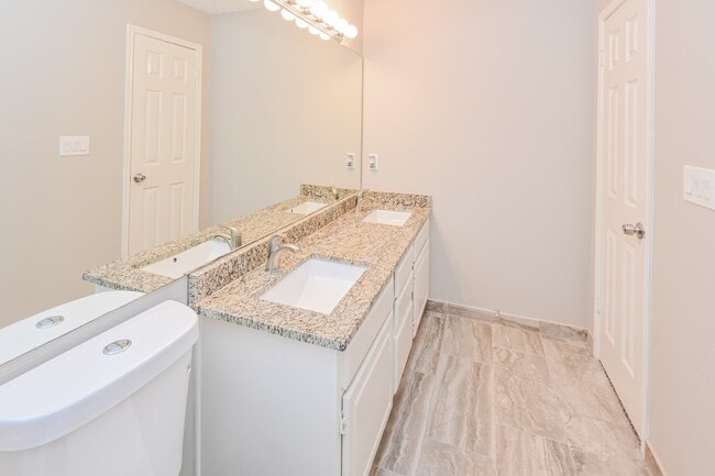 Building Photo - 2017 Spinnaker Dr