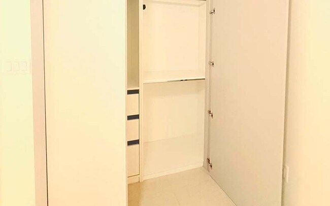 Building Photo - 8001 NW 41st St