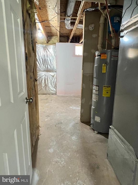 Building Photo - 17 Snead Drive.