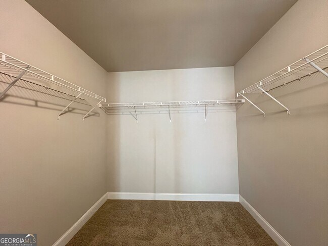 Building Photo - 1721 Cobblefield Cir