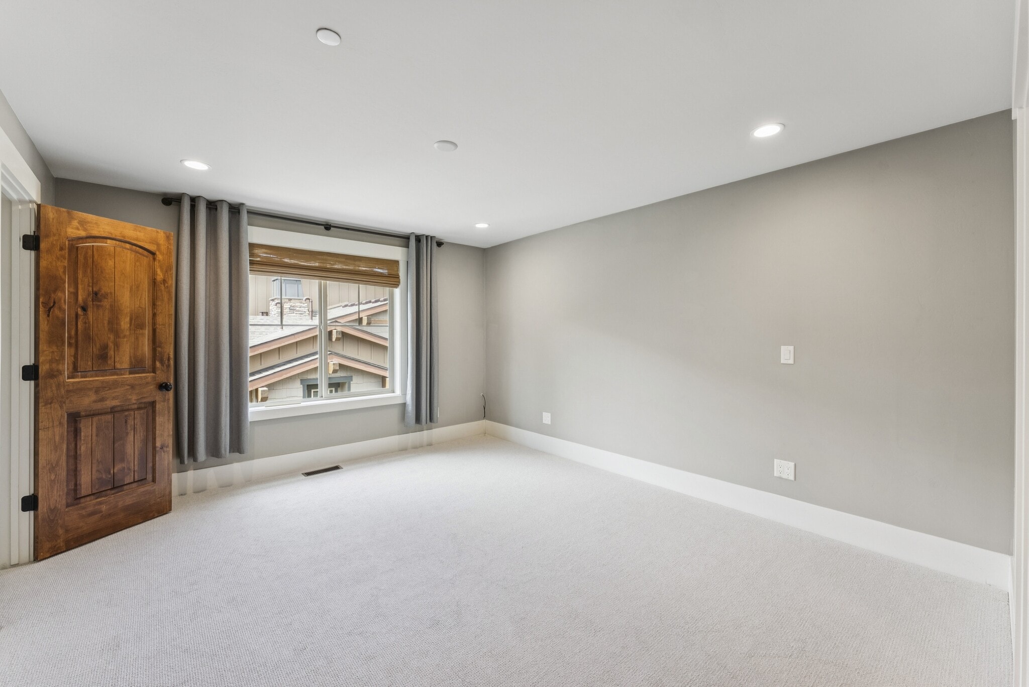 Building Photo - 13331 N Highmark Ct