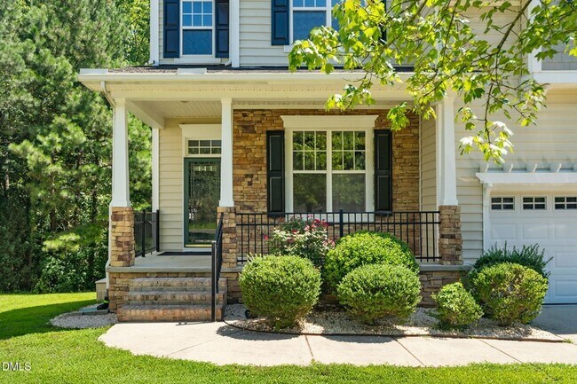 Building Photo - 5 Silverbell Ct