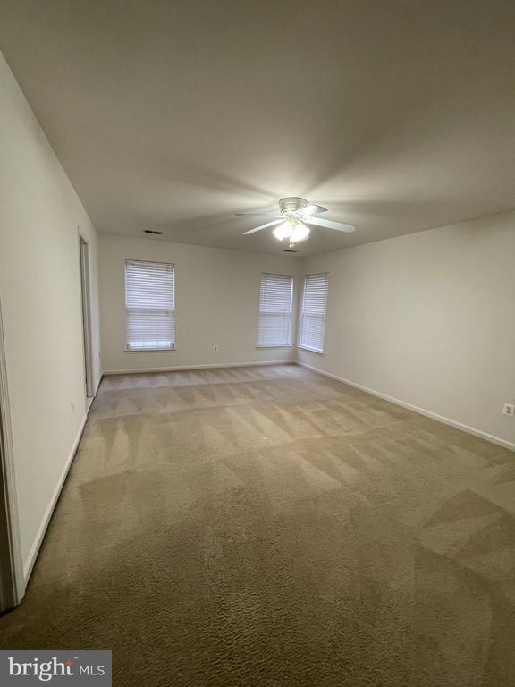 Building Photo - 6256 Shackelford Terrace