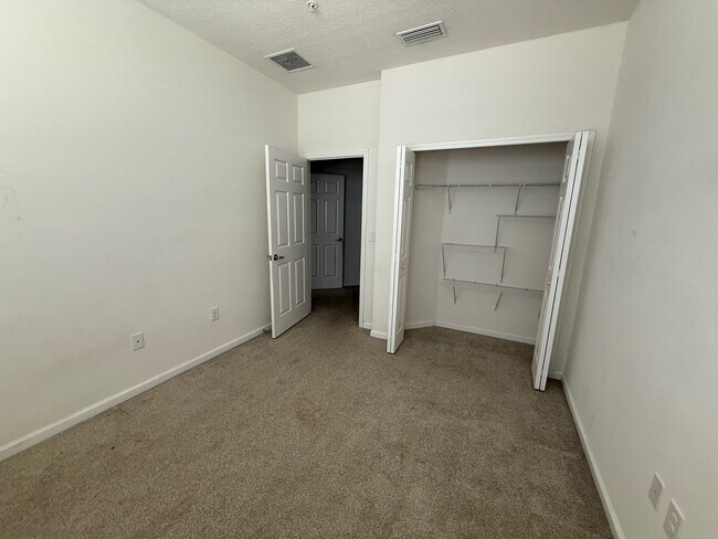 Building Photo - 1766 Portofino Meadows Blvd
