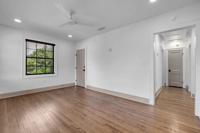 Building Photo - 1504 Isabel Ct