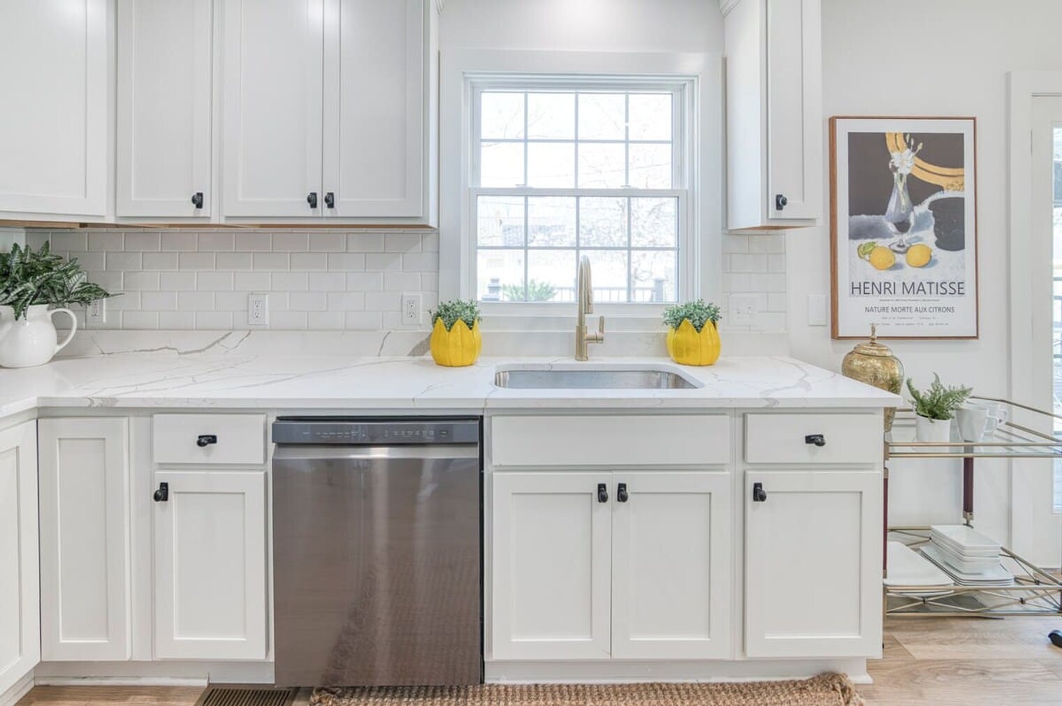 Building Photo - 2716 Lincoln Ave