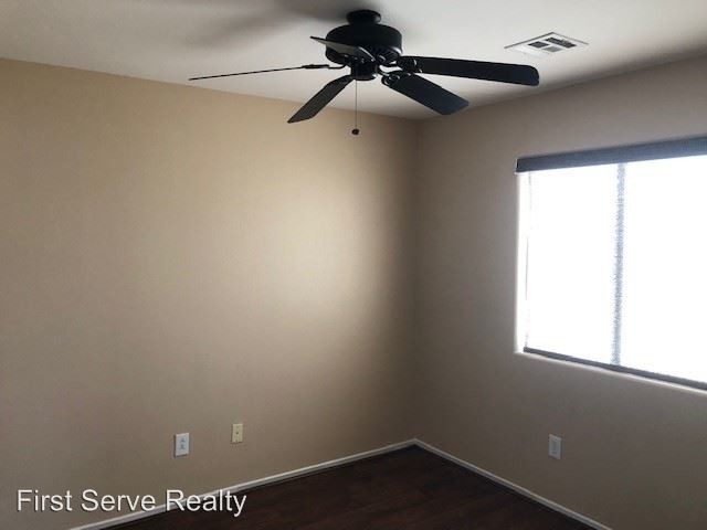 Building Photo - 3 br, 2.5 bath House - 3565 Terraza Mar Ave.