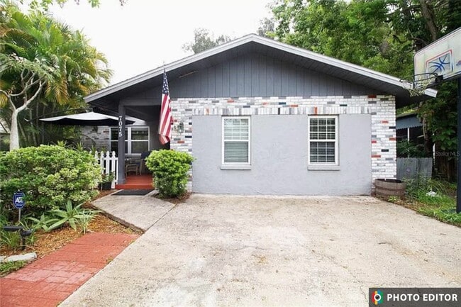 Building Photo - 7075 65th Way N