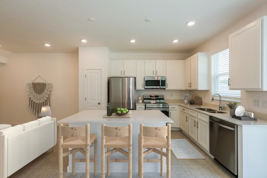 Building Photo - 1427 Tristar Dr