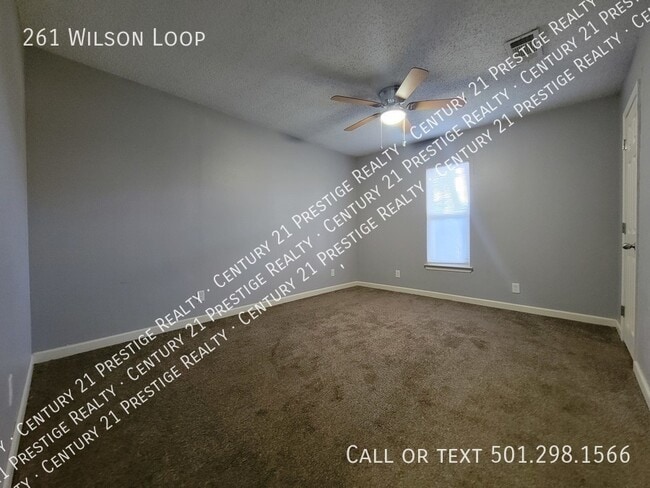 Building Photo - 261 Wilson Loop