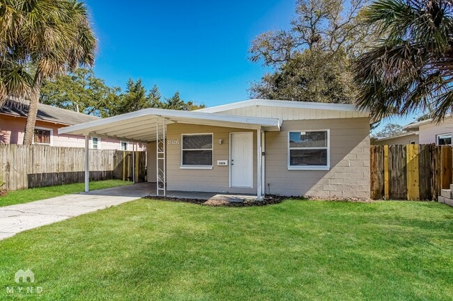 Building Photo - 1826 45th St S