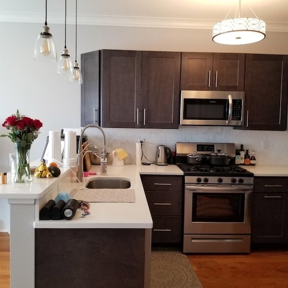 Building Photo - 3 Perrine Ave