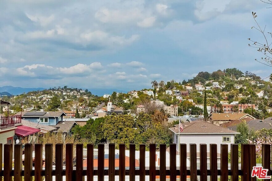 Building Photo - 1388 Lucile Ave