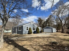 Building Photo - 38 Millstone Rd W