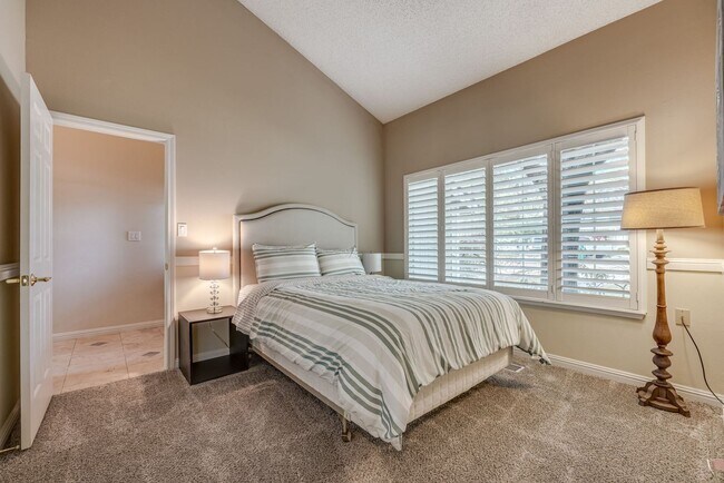 Building Photo - 6328 Windy Meadow Dr