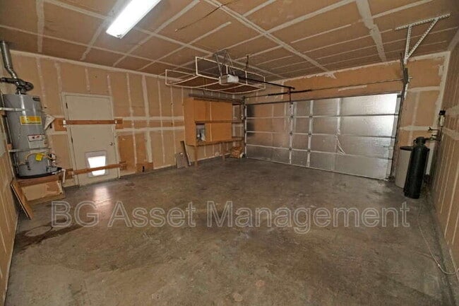 Building Photo - 295 Avalon Cir